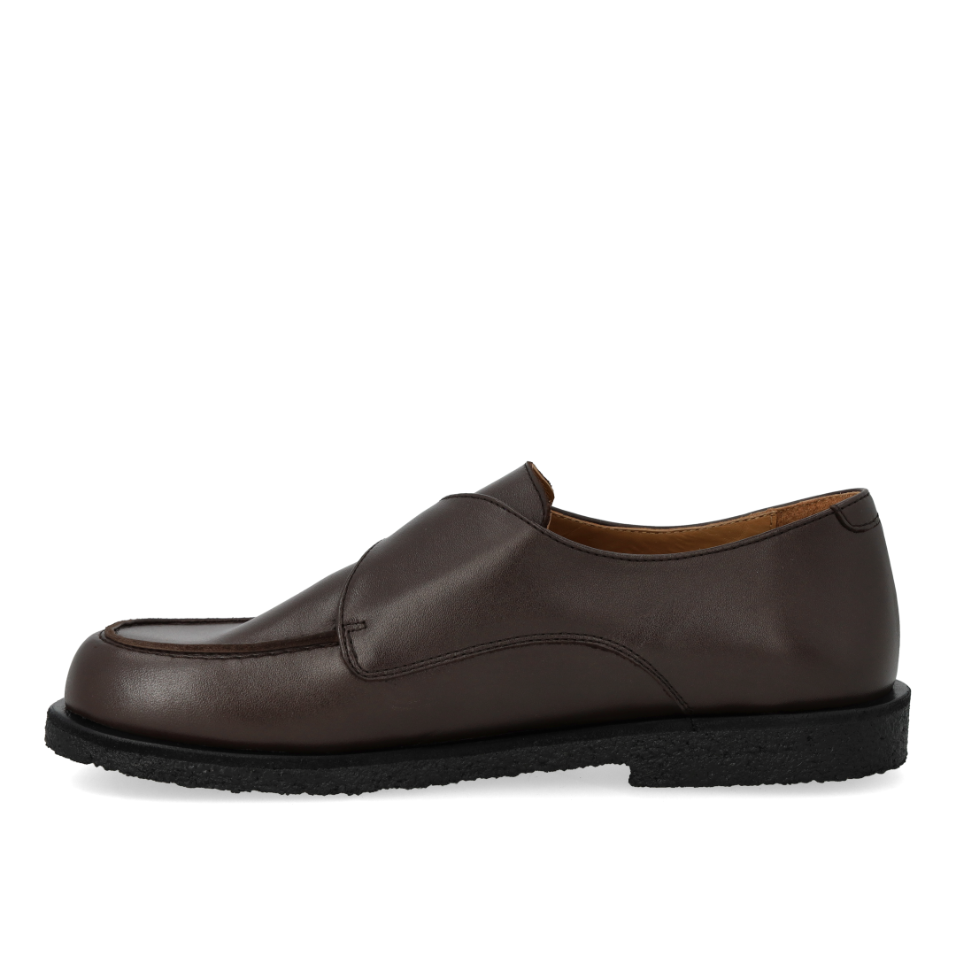 Schuhe mit Schnalle