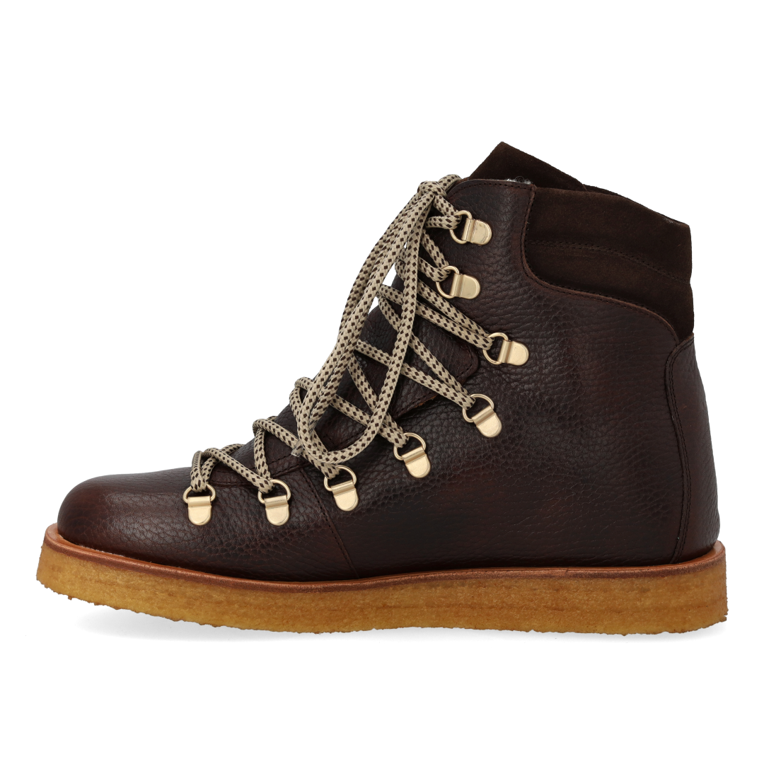 Winterschnürstiefel