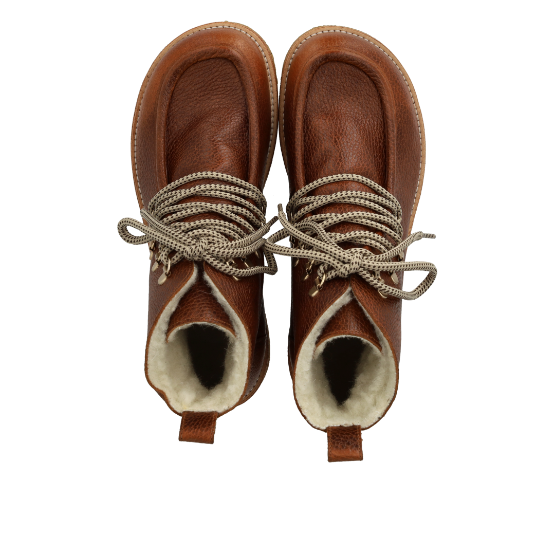 Schnürstiefel